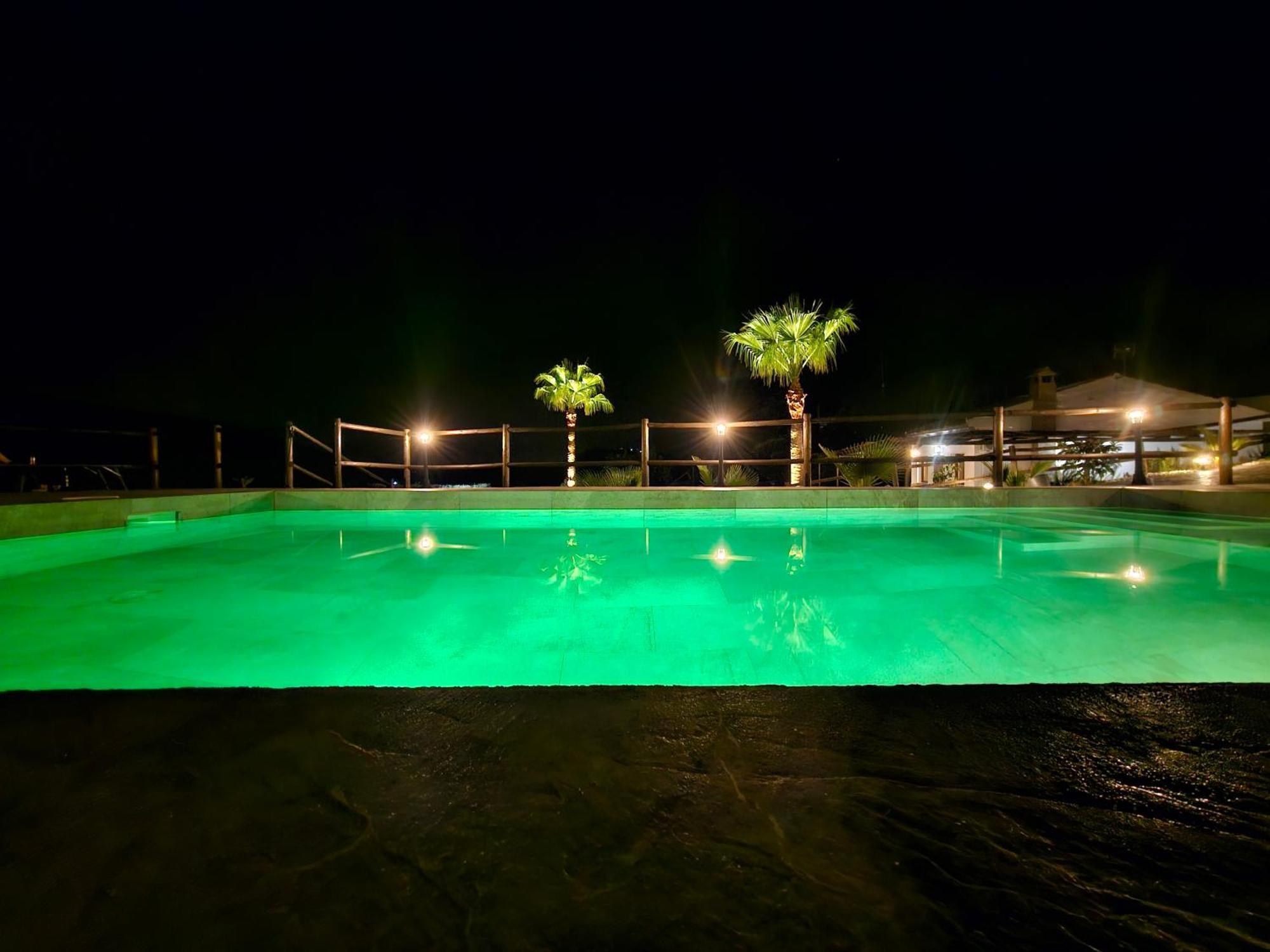 Finca Las 3R Malaga Exterior photo